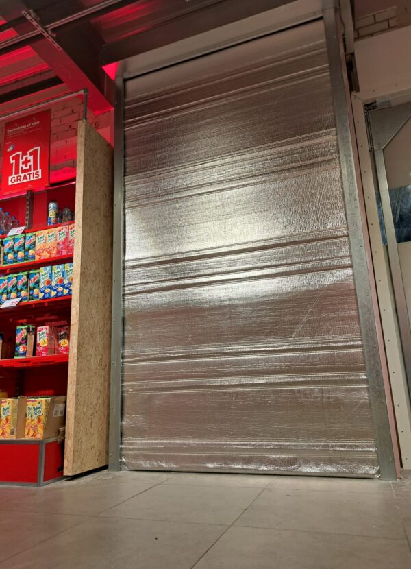 Rolscherm brandwerend